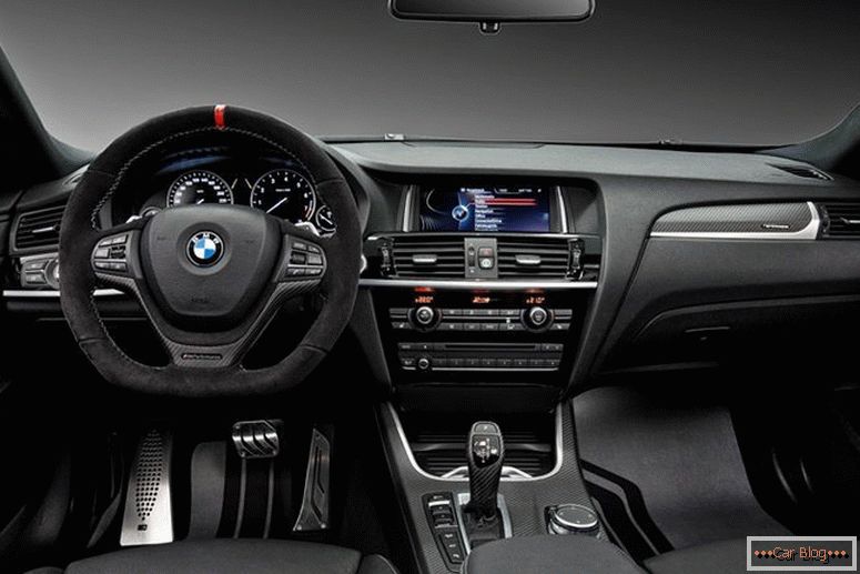 BMW X4 M Performance Saloon