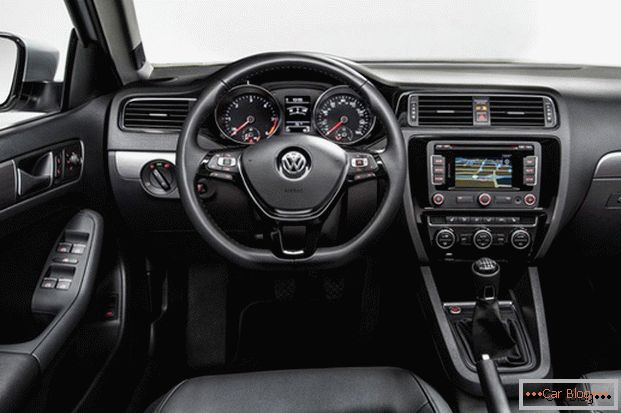 U kabini automobila Volkswagen Jetta