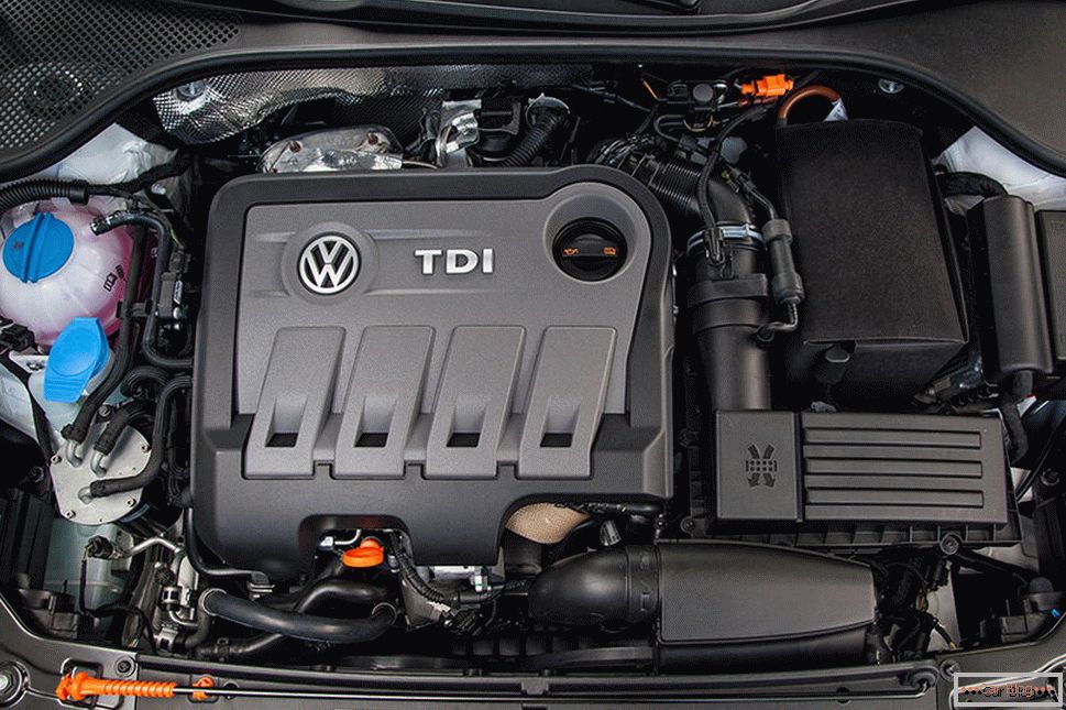 Motor Volkswagen Passat
