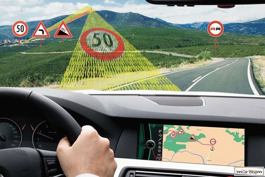 Kako odabrati automobilski navigator