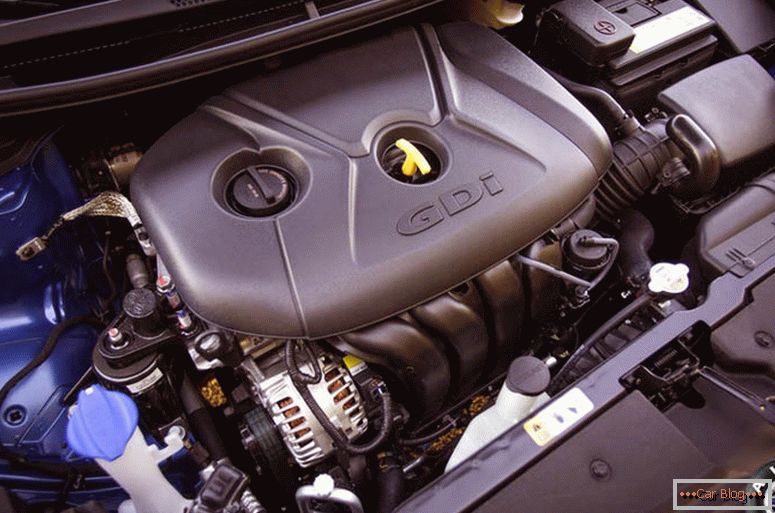 Kia Cerato 2013 motor