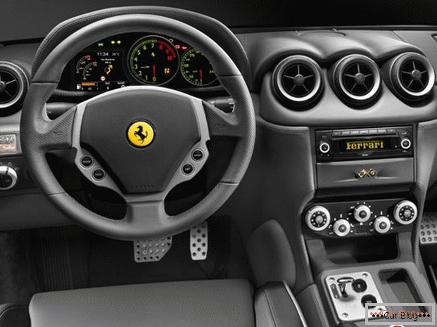 Bose Media System u automobilu Ferrari