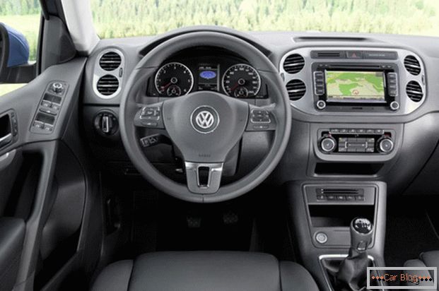 Unutrašnjost Volkswagen Tiguan je primer nemačkog kvaliteta.
