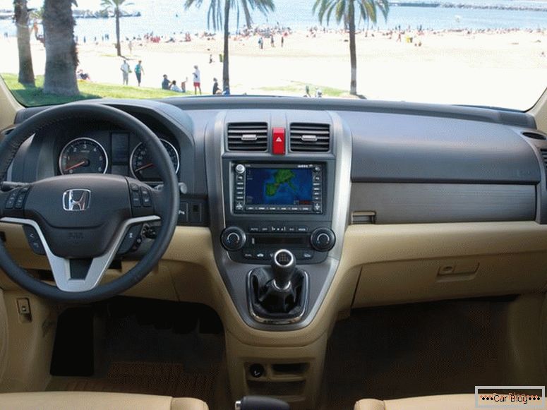 Honda CR-V 2008 slika