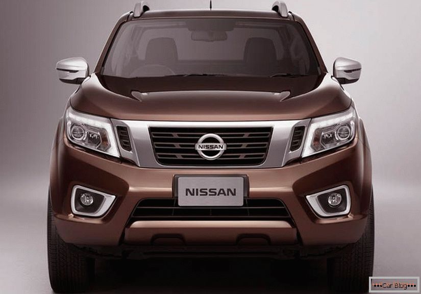 Nissan Navara 2015 novi