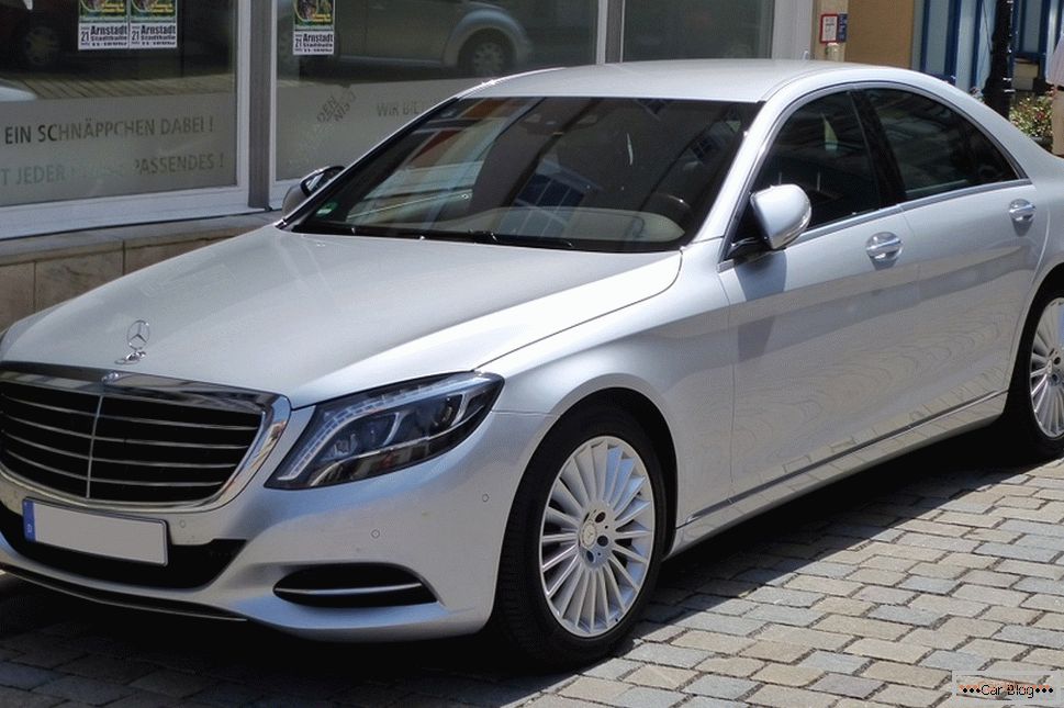 Mercedes-Maybach S350