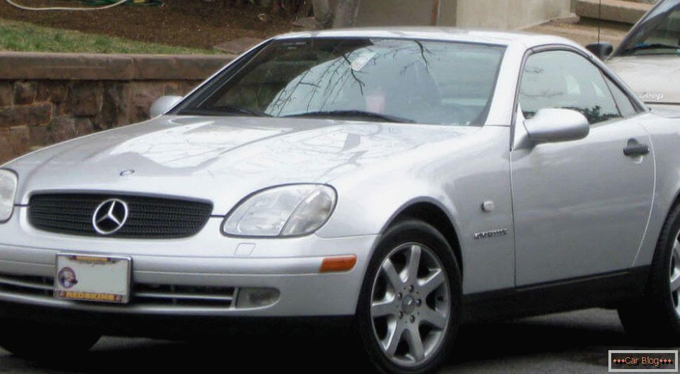 1996. Mercedes SLK