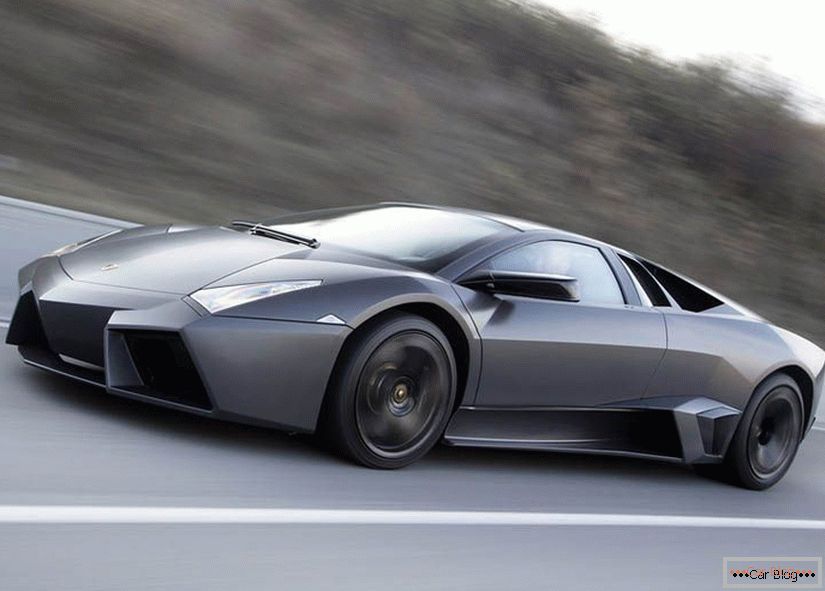 Lamborghini Reventon brzo vozi